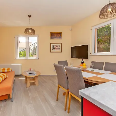 Vincenzo Bellini Apartment *